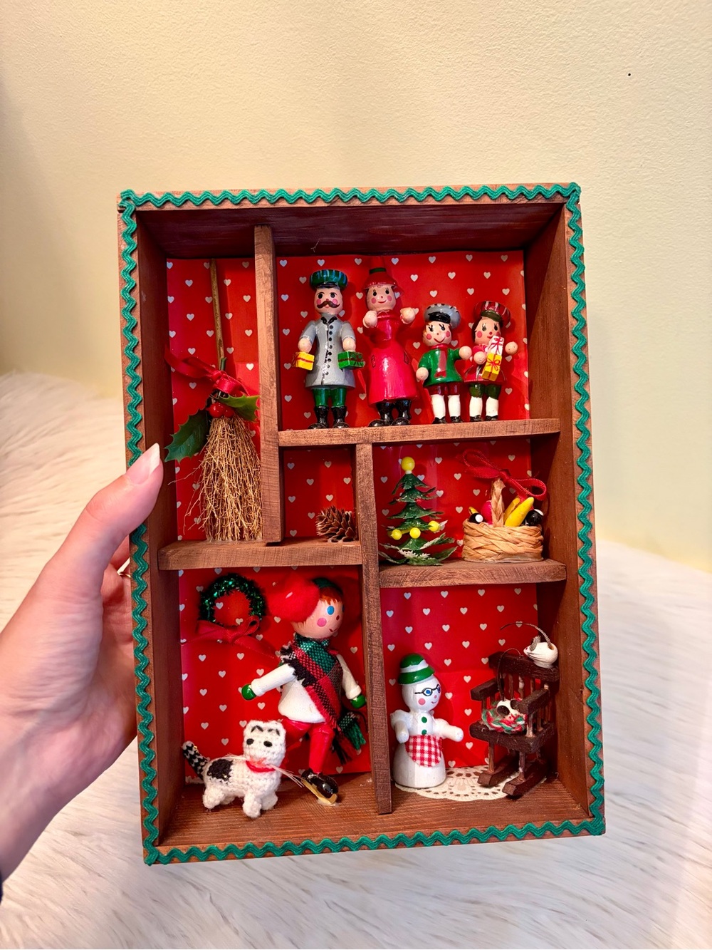 Vintage Christmas Shadow Box